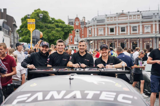 CrowdStrike Racing Riley Team